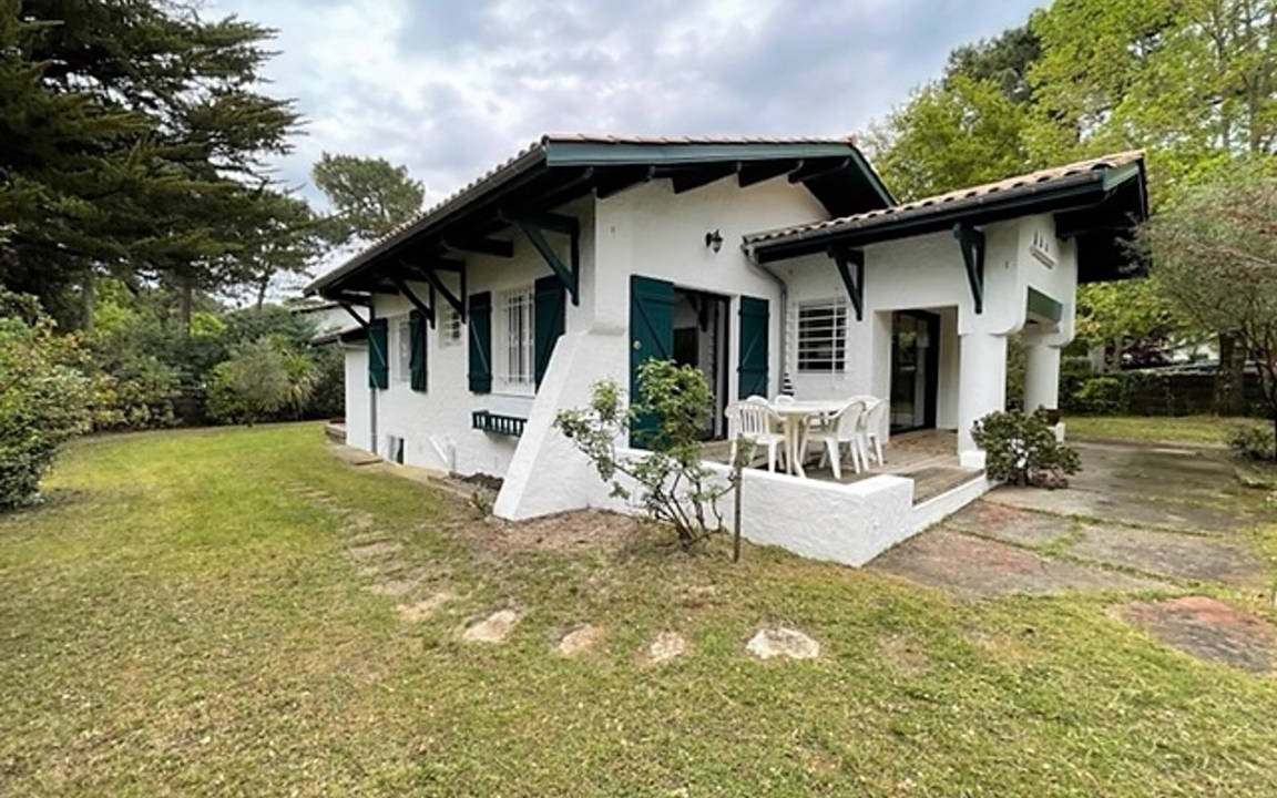 Pyla-sur-Mer Villa | 108 m² Villa ∙ 4 bedrooms ∙ 9 guests