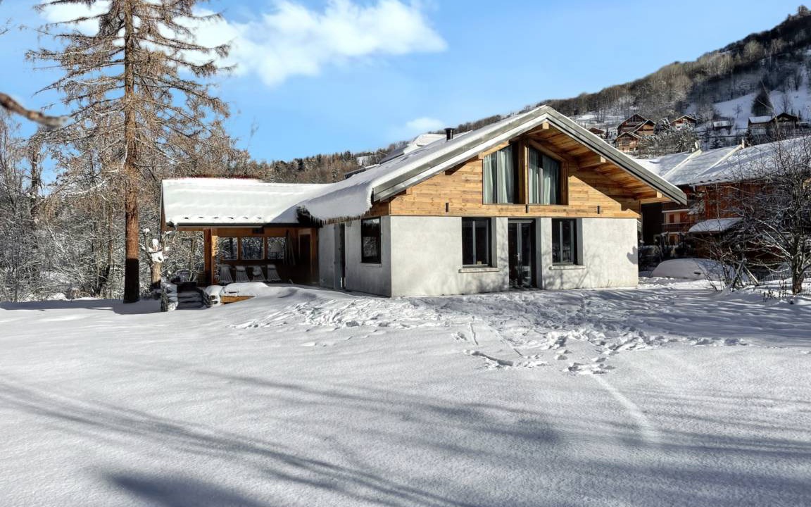 Valloire Ski Chalet | 120 m² Chalet ∙ 4 bedrooms ∙ 10 guests