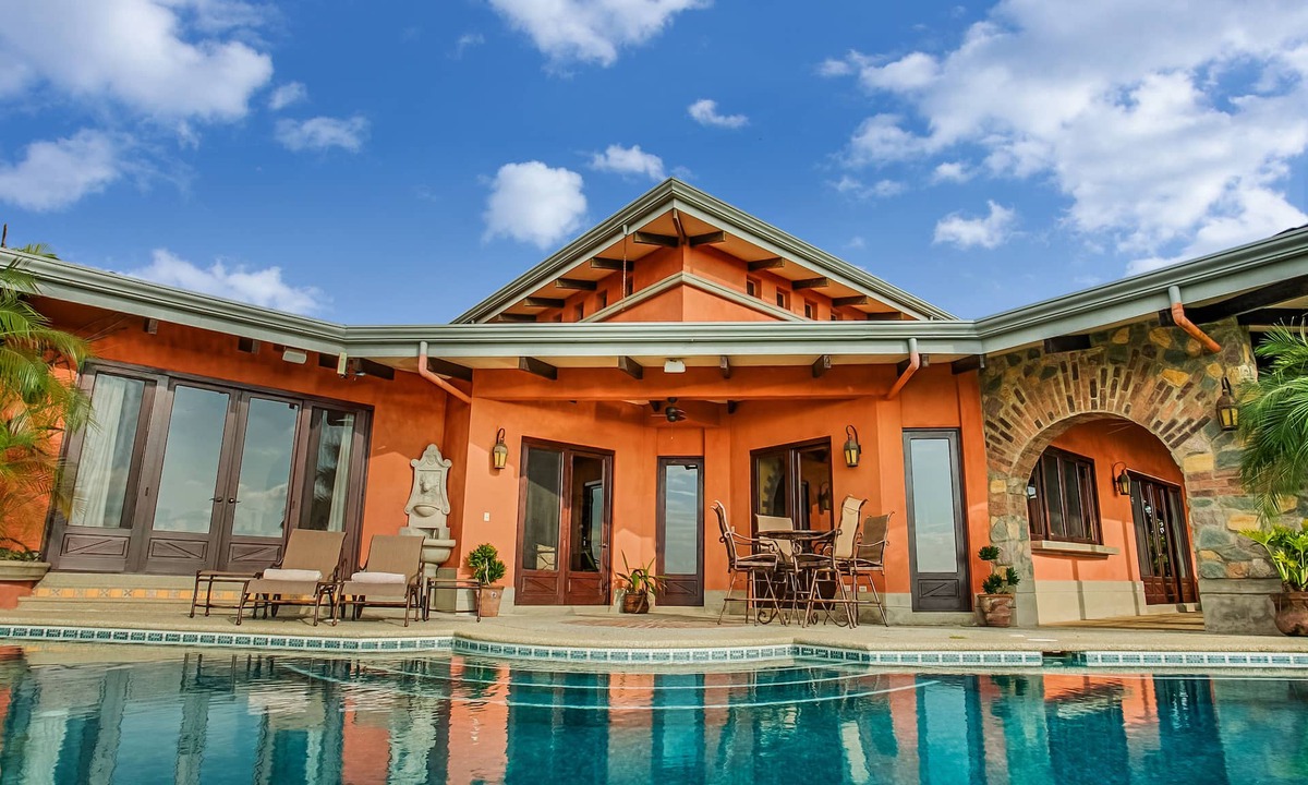 Dominicalito Villa | 129 5 STAR REVIEWS, SUNSETS 365, INFINITY EDGE POOL, WHITE WATER OCEAN VIEW