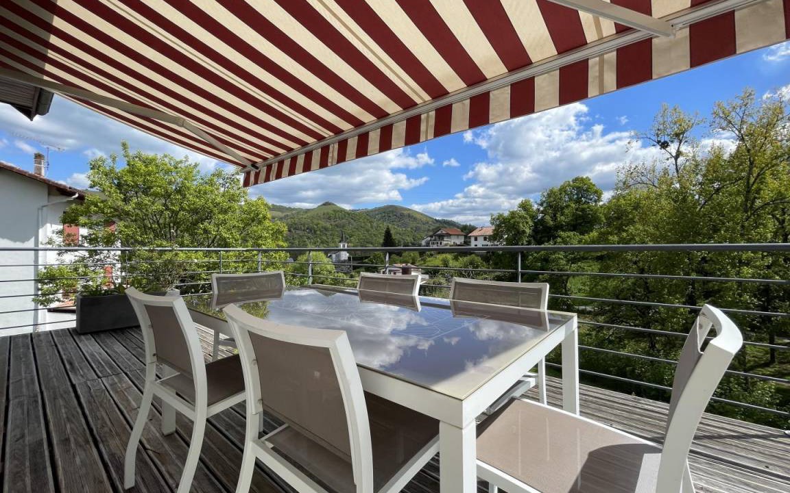 Garindein House | 140 m² Gîte ∙ 4 bedrooms ∙ 7 guests
