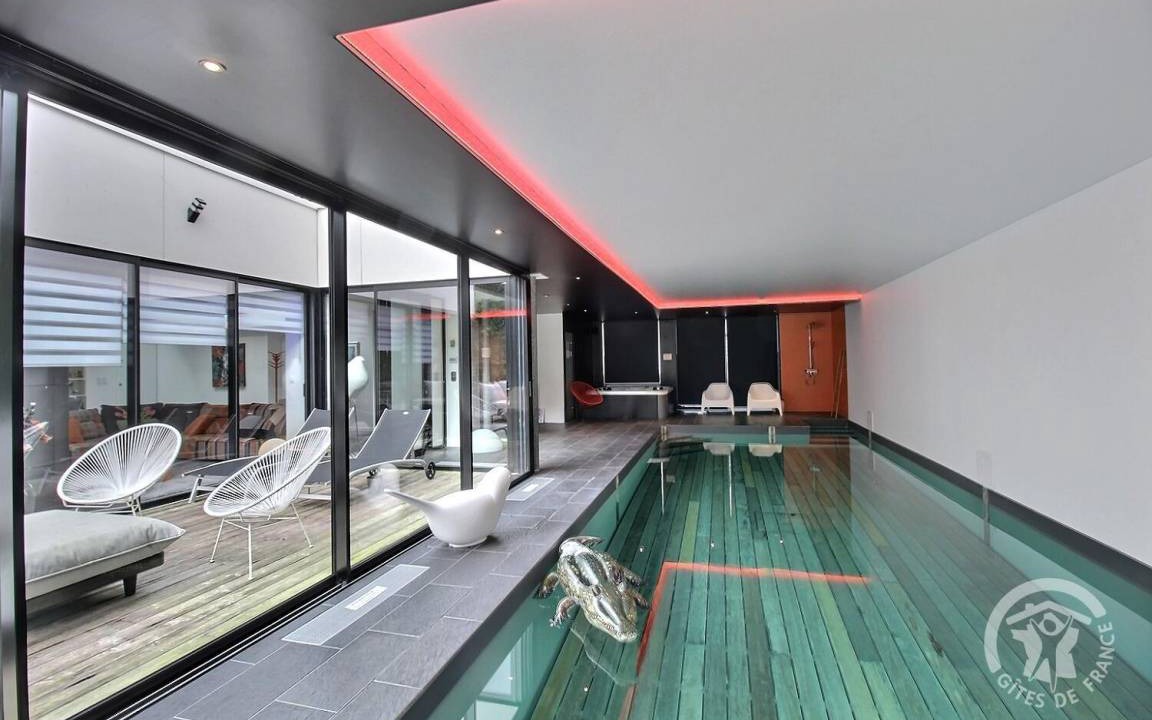 Perros-Guirec House | 215 m² Gîte ∙ 4 bedrooms ∙ 8 guests