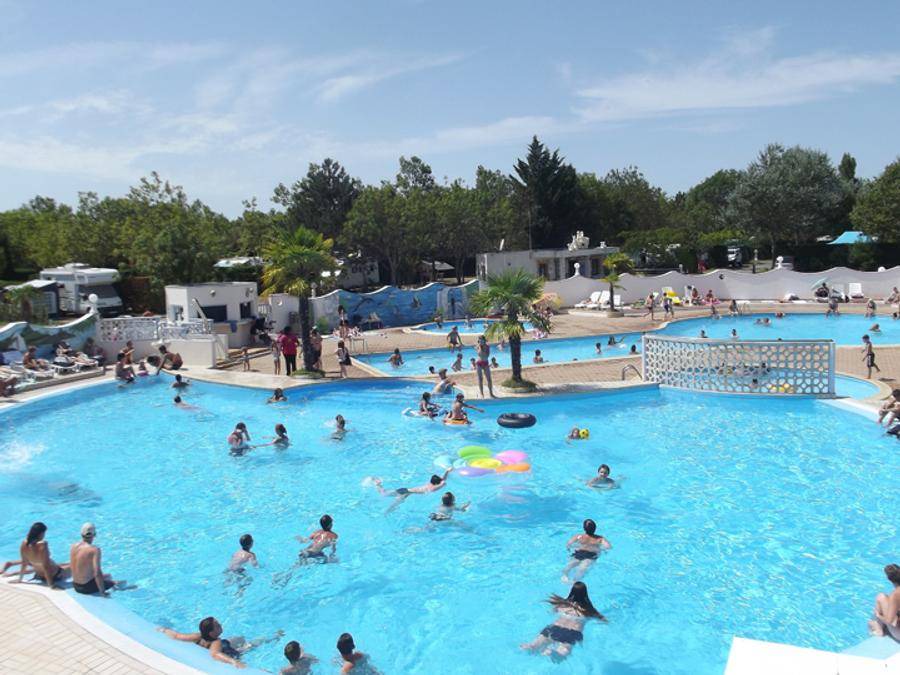 Saint-Thomas-de-Conac House | 25 m² Mobile home ∙ 2 bedrooms ∙ 5 guests