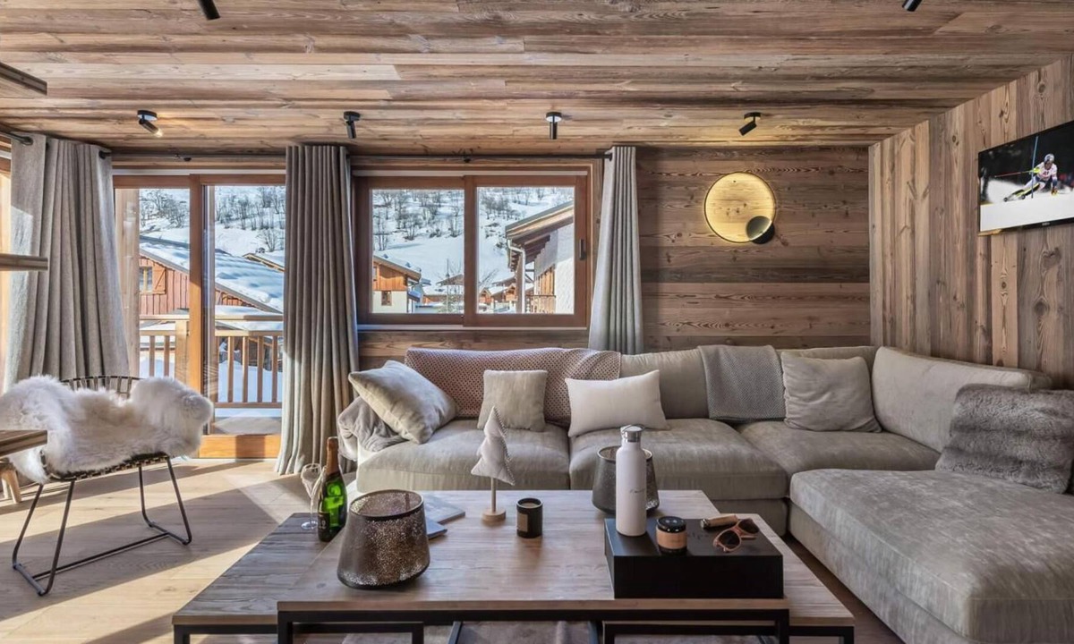 Ski Slopes Sauna Terrace Fireplace Stove Locker | Le Bettaix