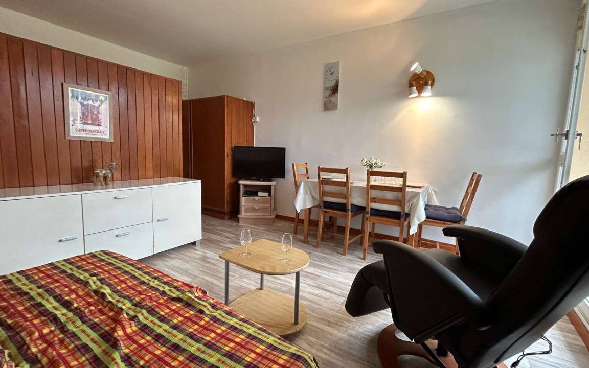 Saint-Etienne-en-Devoluy Apartment | 26 m² Studio flat ∙ 1 bedroom ∙ 4 guests