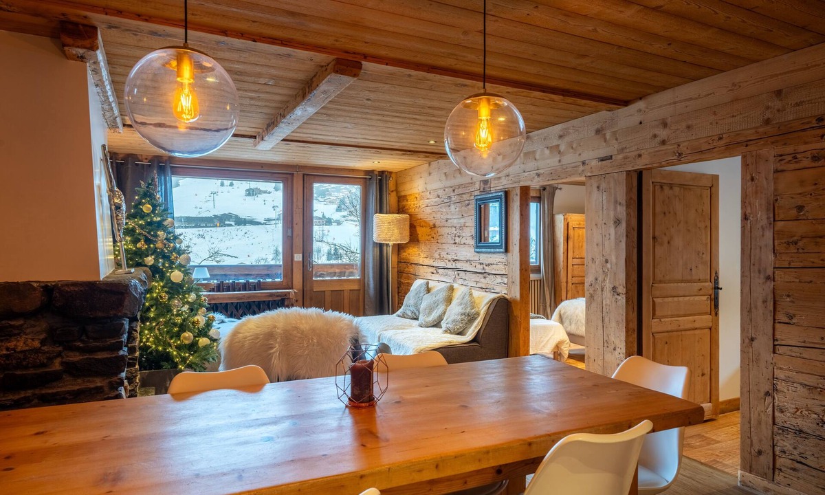 La Clusaz Apartment | 4-star apartment in a magnificent Savoyard chalet - 50 m from the slopes