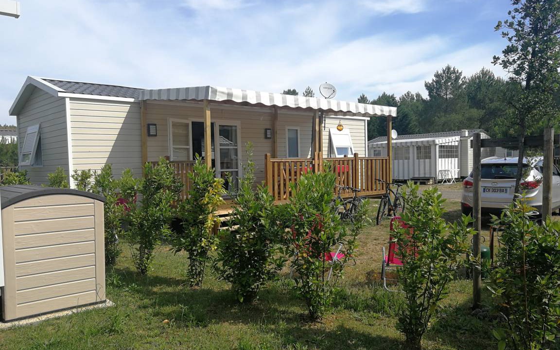 Saint-Julien-en-Born House | 40 m² House ∙ 3 bedrooms ∙ 8 guests