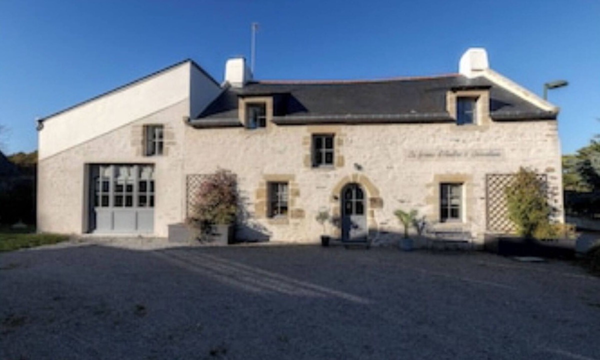 Sarzeau House | 400 metres from the sea and the beach (golfe du morbihan) Magnificent farmhouse