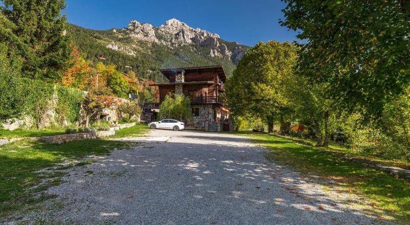 Saint-Dalmas Bed & Breakfast | 45 m² Bed and breakfast ∙ 5 guests
