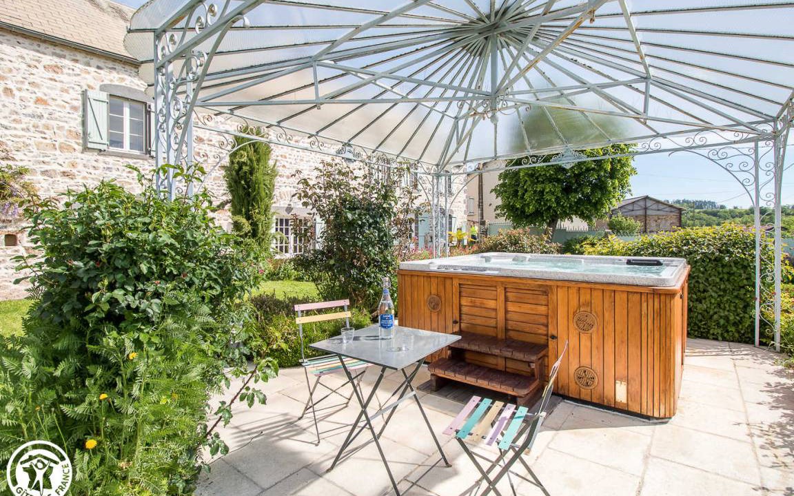 Genouillac House | 57 m² Gîte ∙ 1 bedroom ∙ 4 guests