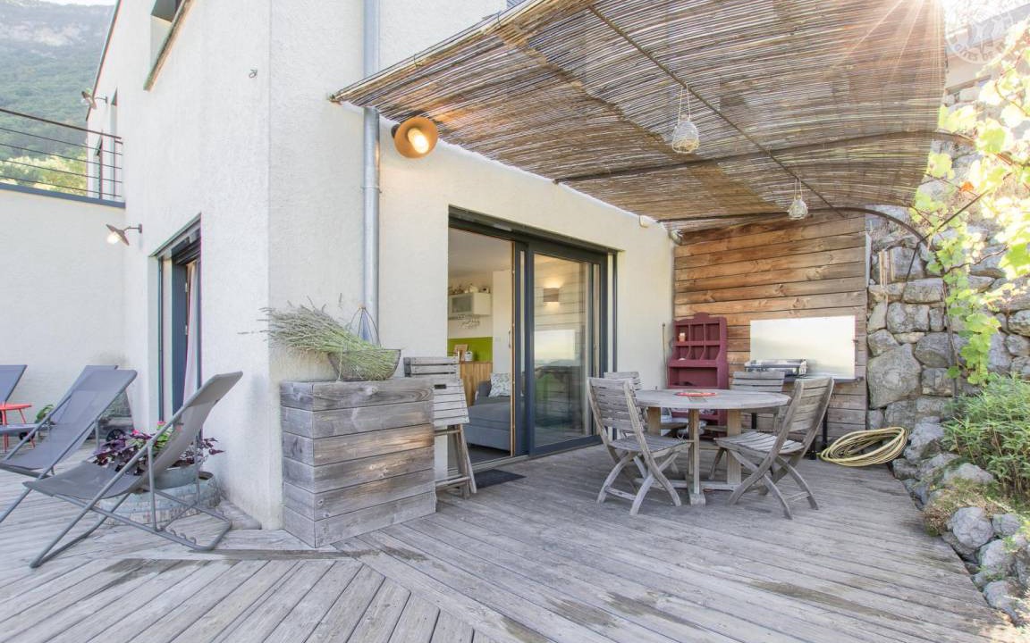 Chignin House | 65 m² Gîte ∙ 2 bedrooms ∙ 4 guests