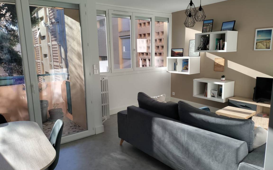 Aiguerelles Apartment | 69 m² Apartment ∙ 2 bedrooms ∙ 6 guests