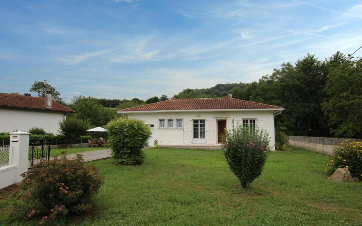 Uhart-Cize House | 70 m² Gîte ∙ 2 bedrooms ∙ 4 guests