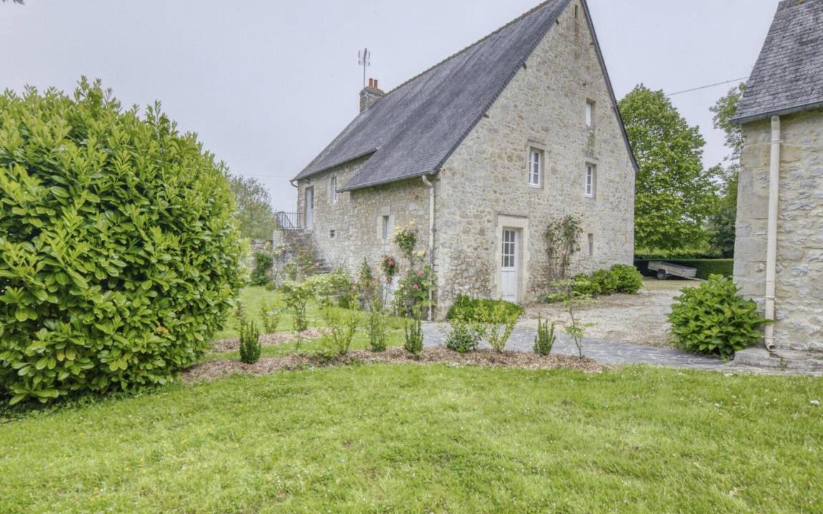 Aignerville House | 70 m² House ∙ 2 bedrooms ∙ 4 guests