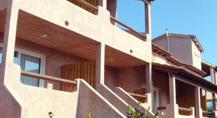 Pinarellu Apartment | 70 m² Serviced apartment ∙ 3 bedrooms ∙ 8 guests
