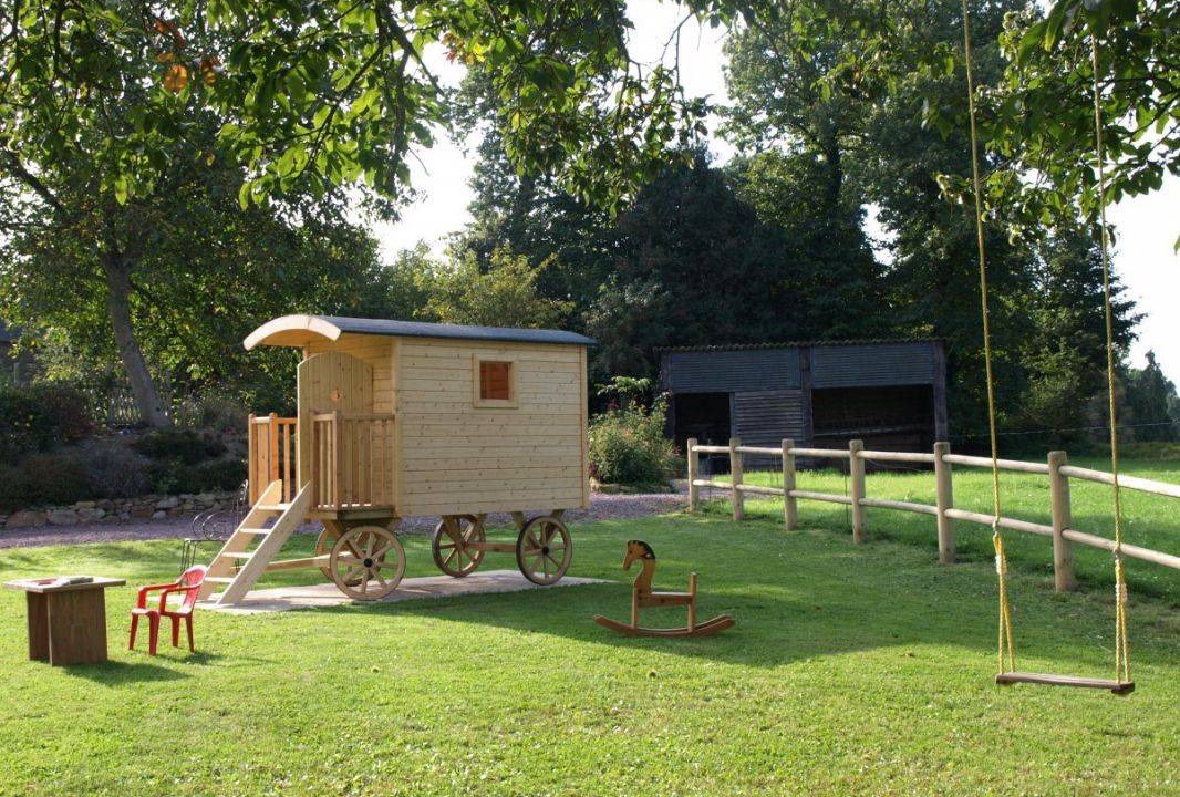 Plouguenast House | 71 m² Gîte ∙ 1 bedroom ∙ 3 guests