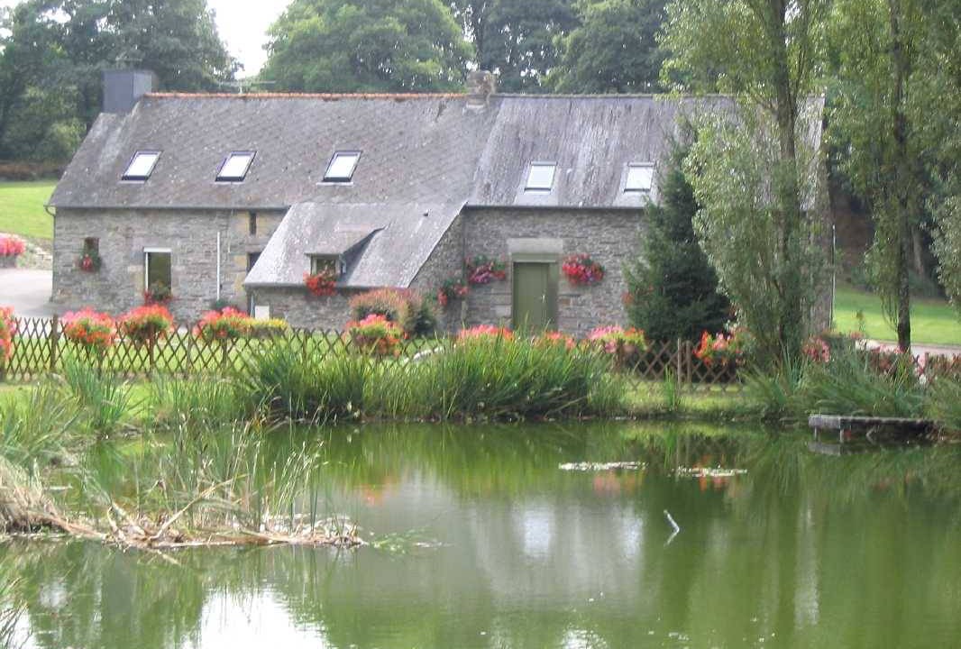 Laniscat House | 71 m² Gîte ∙ 2 bedrooms ∙ 4 guests