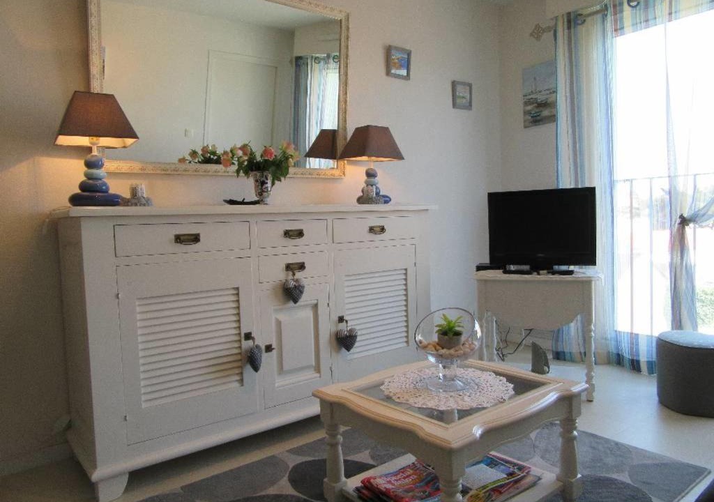 Saint-Hilaire-de-Riez Apartment | Appartement Saint-Hilaire-de-Riez, 3 pièces, 4 personnes - FR-1-91-25