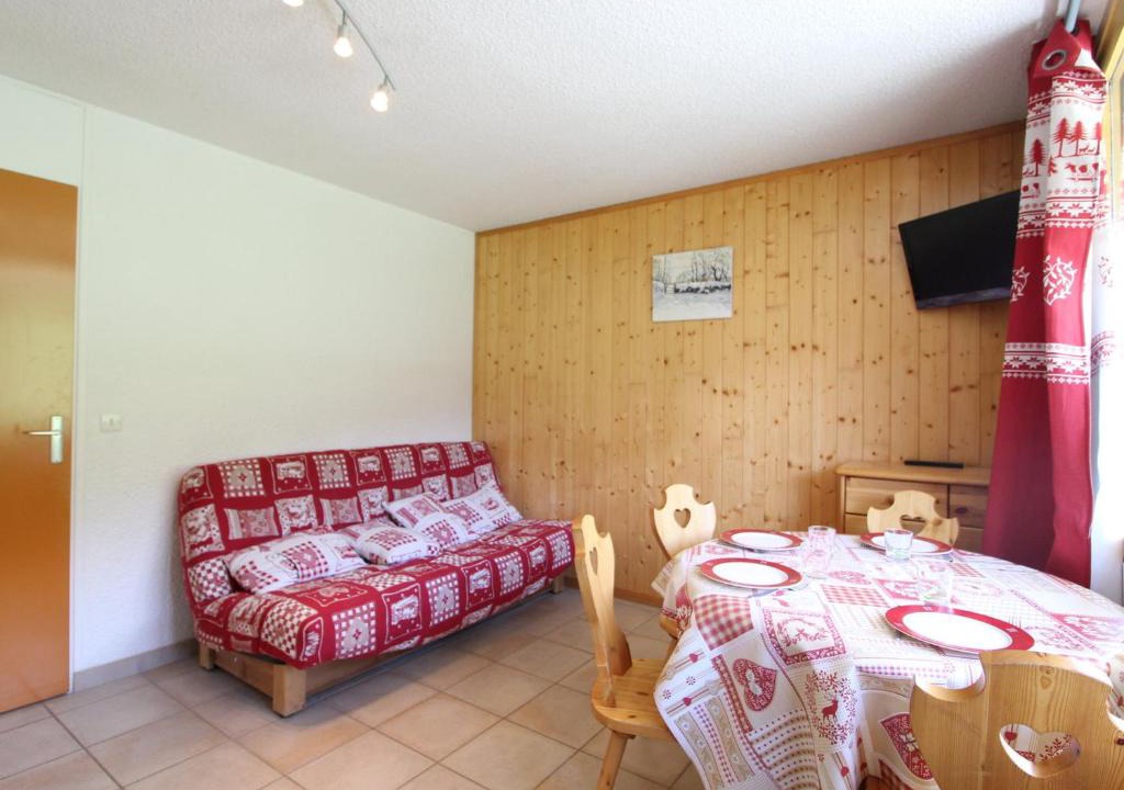 Lanslevillard Apartment | Appartement Lanslevillard, 2 pièces, 4 personnes - FR-1-508-165