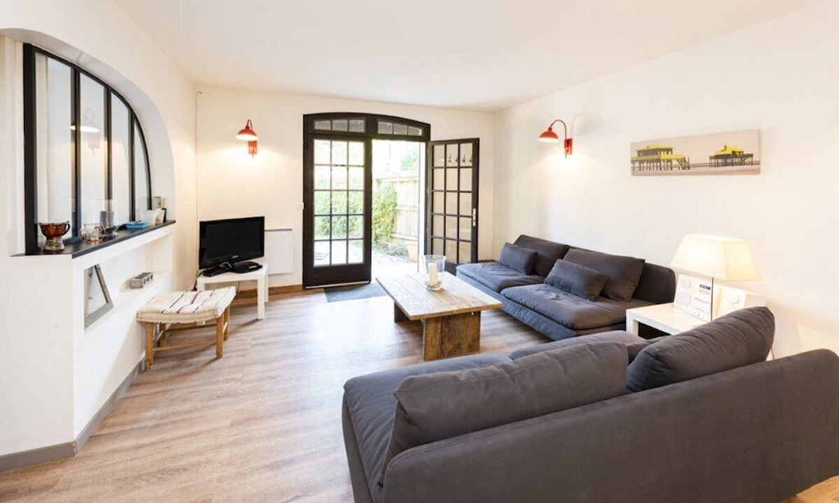 Vrbo Property | Piraillan