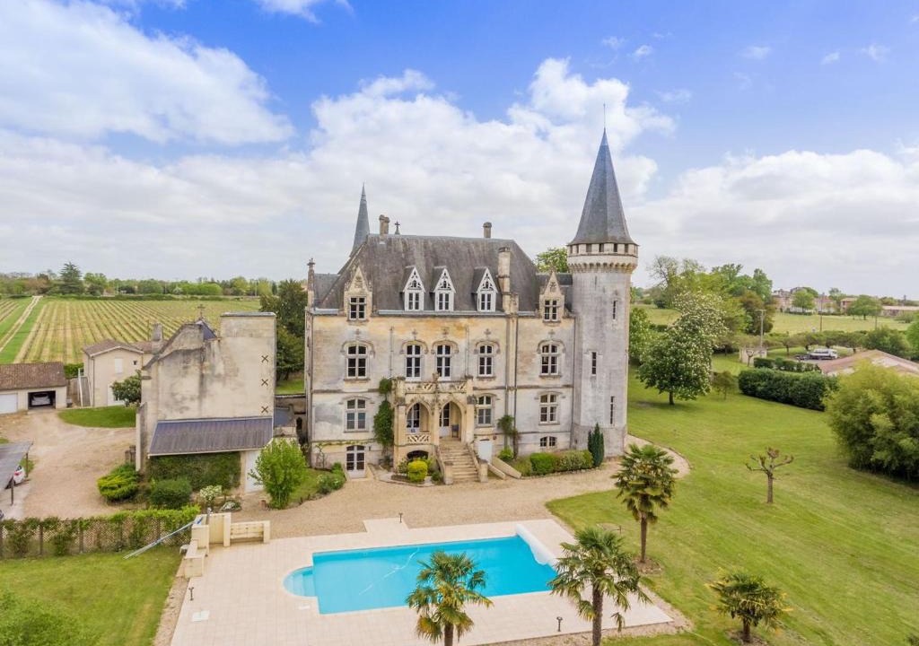 Blaye Bed & Breakfast | Château Borgeat de Lagrange - privatisation