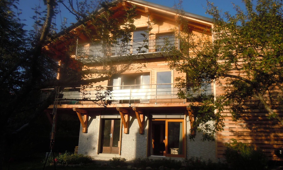 Saint-Gervais-les-Bains Ski Chalet | chalet in Saint-Gervais Mont Blanc. In the heart of the village 75m ², 2 mn walk