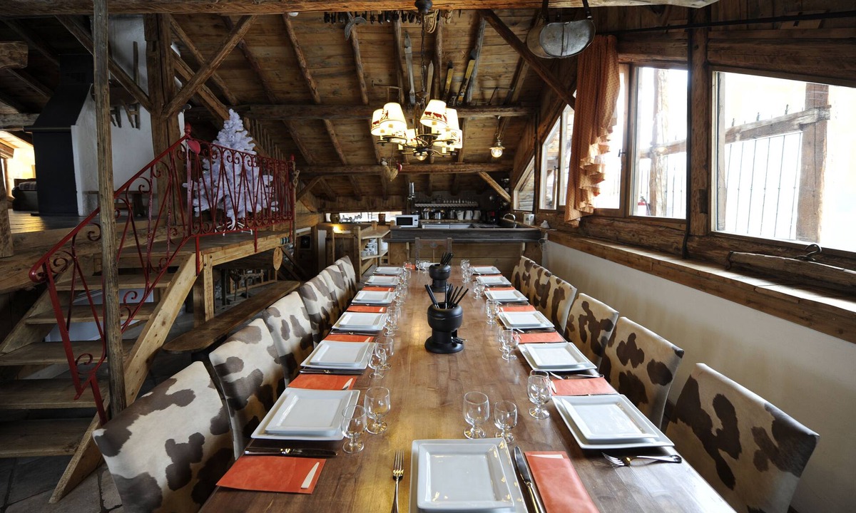 Chalet | Praranger