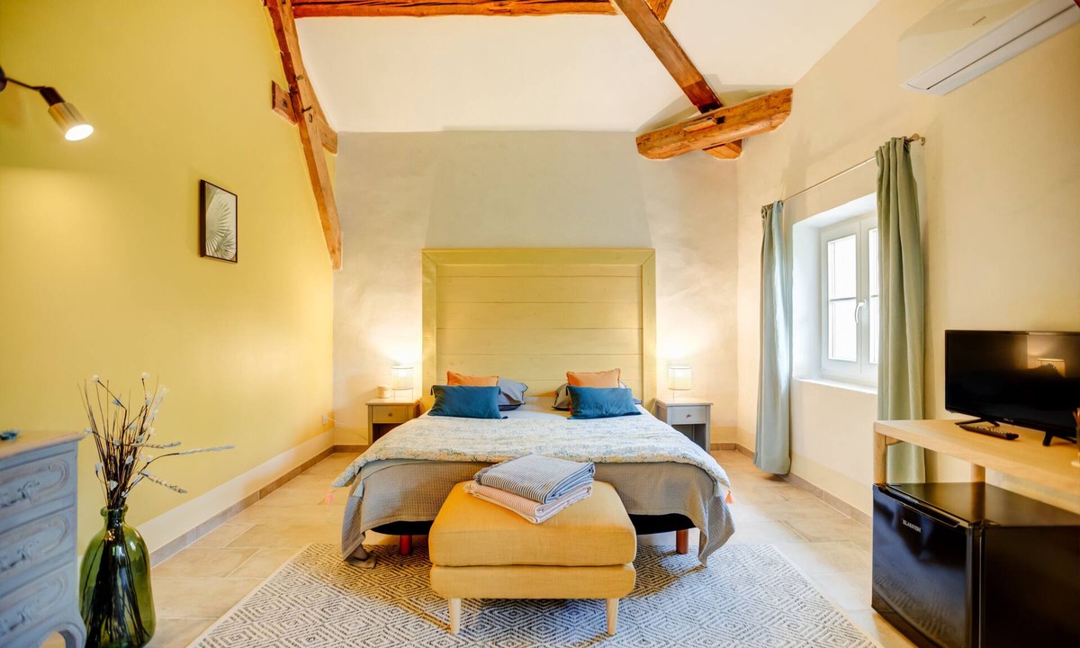 Pont-Saint-Esprit House | Chambre d'hote l'Oranger - Provence Occitane