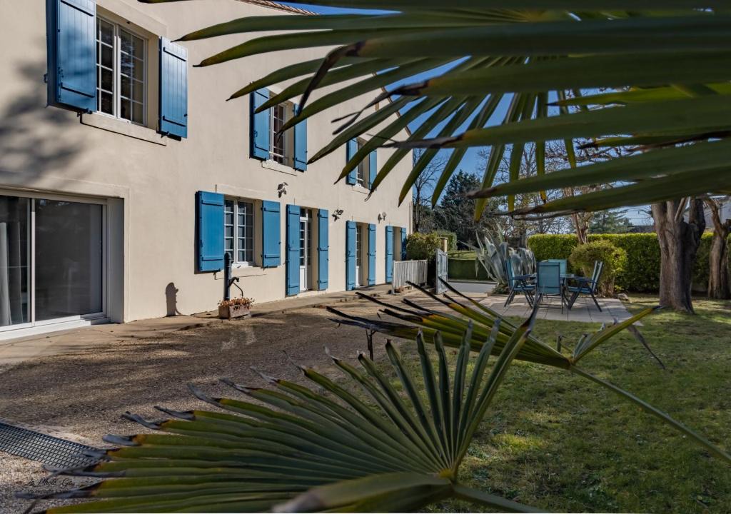 Le Fleix Bed & Breakfast | Chambres et Gîtes Les Deux Chênes près de Bergerac