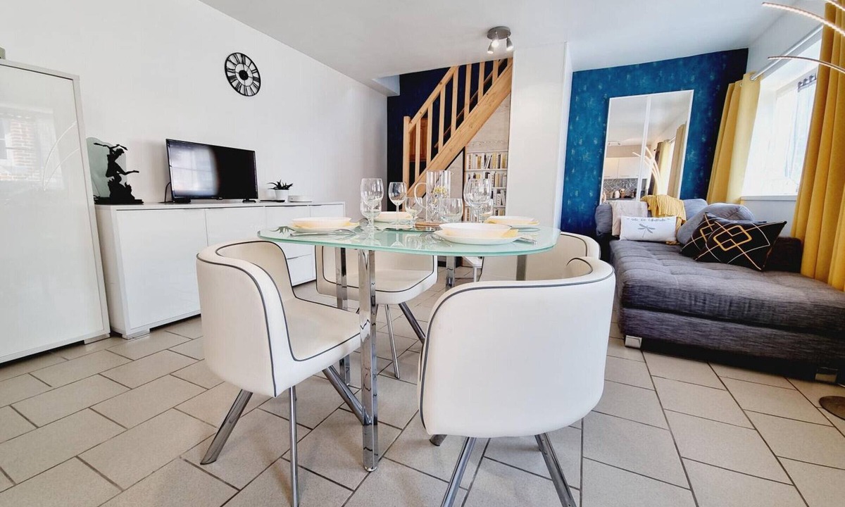 Cartignies Cottage | Charming House in Avesnois with Garden, Parking, and Nearby Amenities
