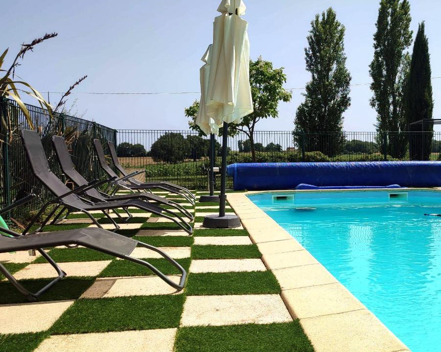 Saint-Pierre-de-Maille House | Chenevaux - Pretty 2 bedroom cottage with pool in countryside