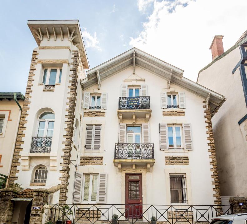 Biarritz City Centre Apartment | CITY GARDEN