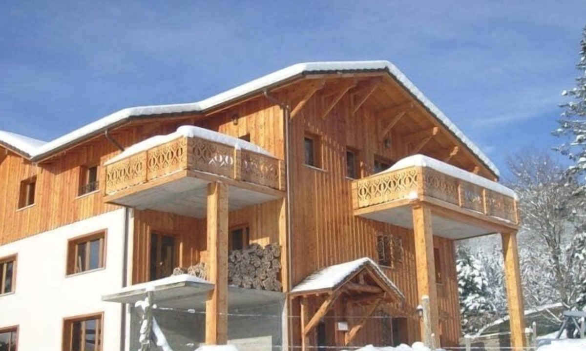 Le Thillot Apartment | Comfy chalet with a dishwasher, in the High Vosges