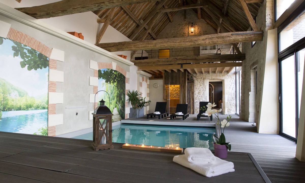 Noyant-et-Aconin Cottage | Cottage with Spa, Hammam, Sauna, Indoor heated pool privatize for you!
