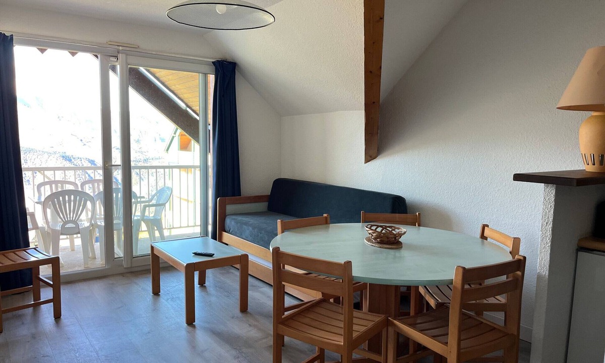 Peyragudes Apartment | Cozy apartment with balcony, slope access, 6 people, Peyresourde
