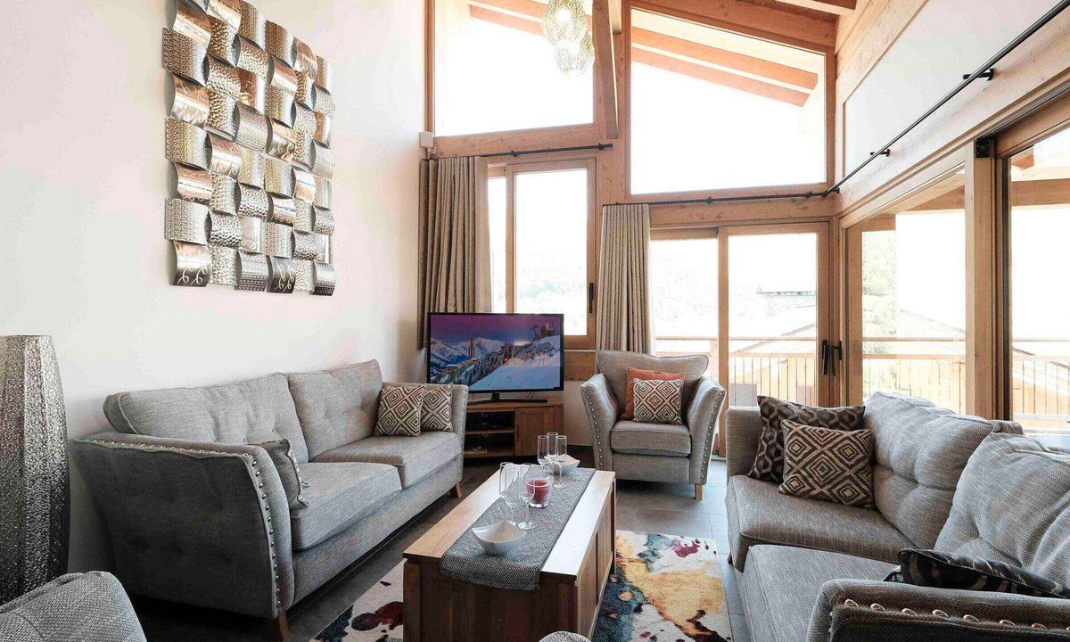 Saint-Martin-de-Belleville Ski Chalet | Cozy chalet slope access, sauna, fireplace, Wifi, parking