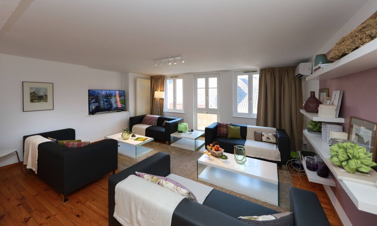 Old Town Apartment | decker duplex city center 145m2 ac 3br 3bth