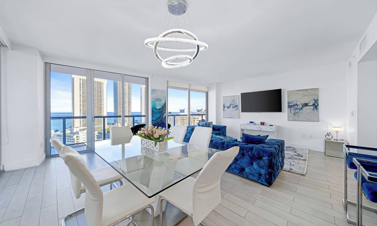 Hallandale Beach Apartment | ★ Elegant Vacation Home in Beachwalk with Ocean Views - 25 min to FIFA!