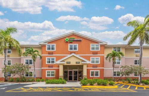 Hunt Club Hotel | Extended Stay America Suites - West Palm Beach - Northpoint Corporate Park