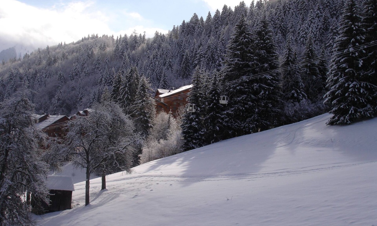 Saint-Jean-dʼAulps Apartment | Family Friendly Apartment with Balcony and Stunning Mountain Views