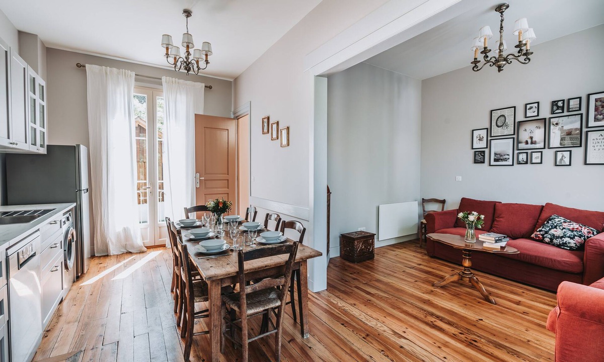 Holiday Rental Personnes Château Belle Epoque Landes | Linxe