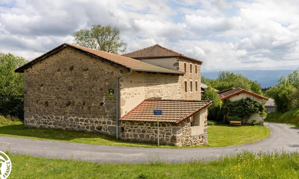Marsac-en-Livradois House | Gîte de Mirat - MARSAC EN LIVRADOIS