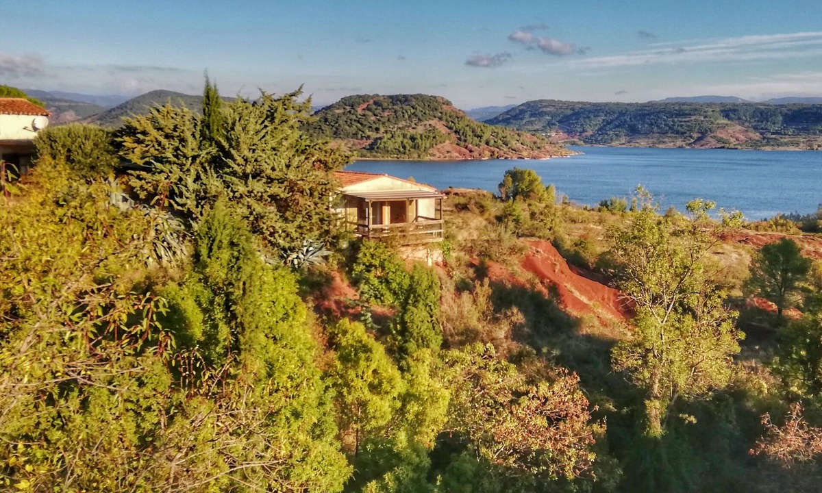 Liausson Apartment | Gîte "tilo" Dans Propriété Face au Lac du Salagou