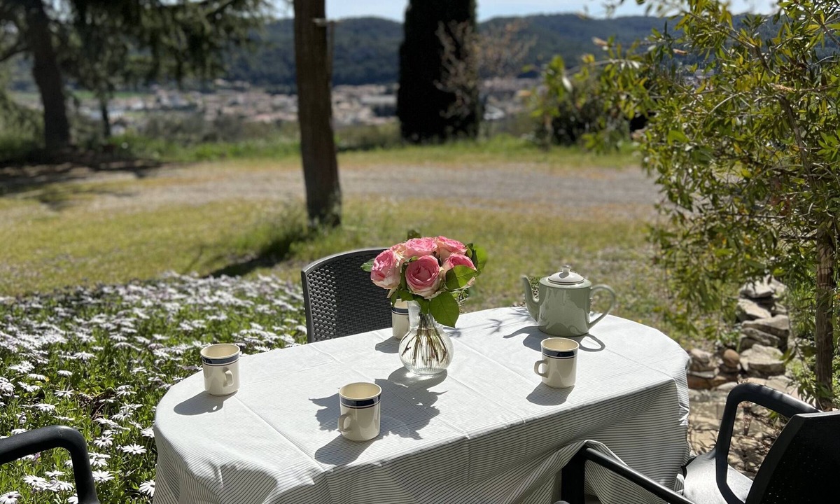 Cessenon-sur-Orb Apartment | Gîte 2/4 people with swimming pool and view of the Orb valley