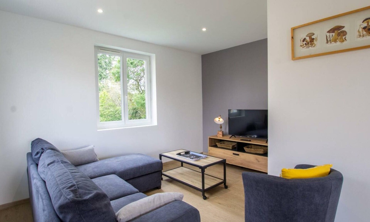 Saint-Mesmin Cottage | Gite Saint-Mesmin, 2 bedrooms, 6 persons