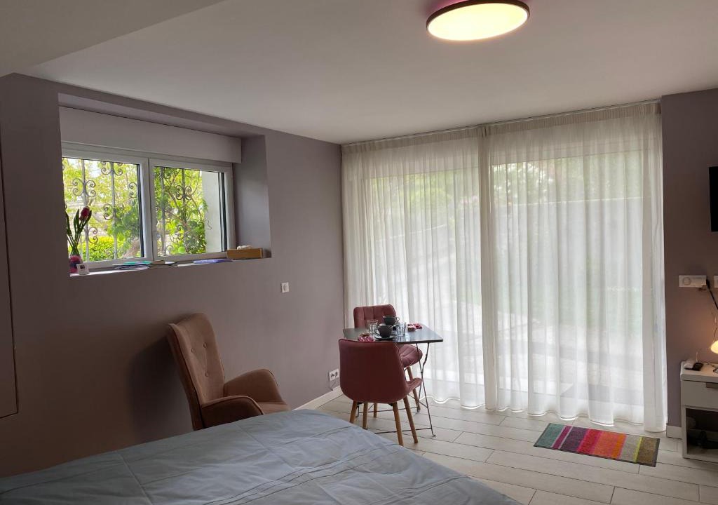 Concarneau Bed & Breakfast | Grande chambre d’hôte centre ville