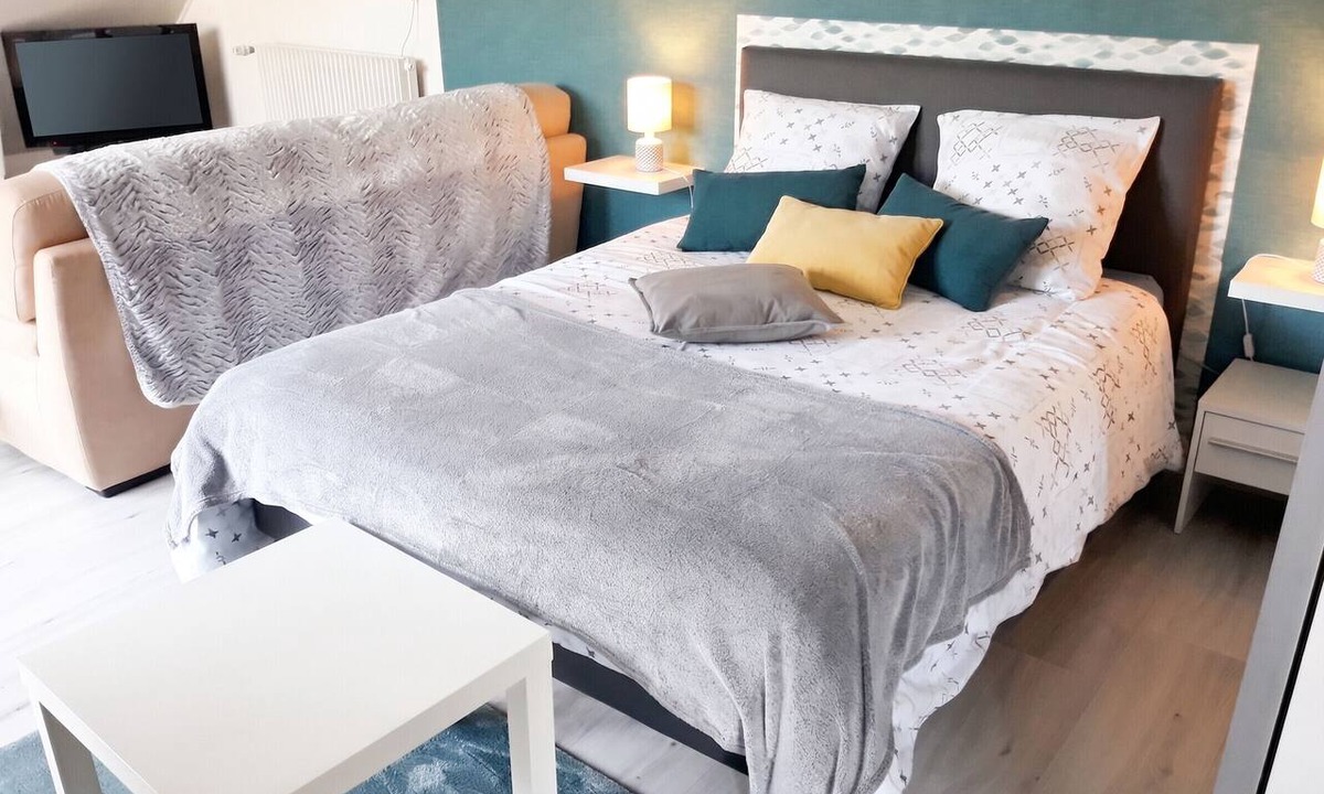 Saint-Apollinaire Apartment | Homerez - Studio in Saint-Apollinaire.