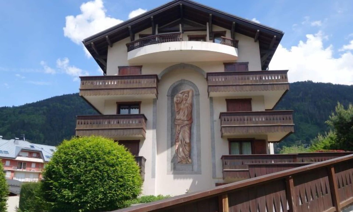 Saint-Gervais-les-Bains Apartment | Jardins Alpins 5 by Interhome