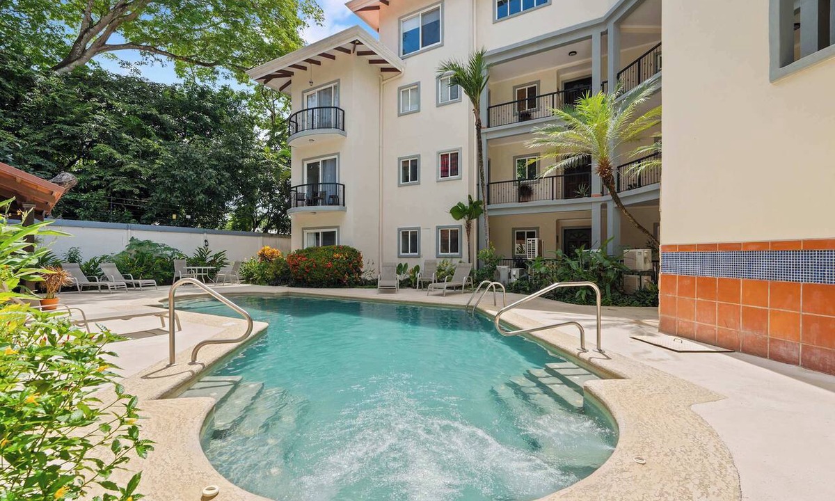 Potrero Condo | King Bed, Balcony, 10-min walk to Beach & Pool