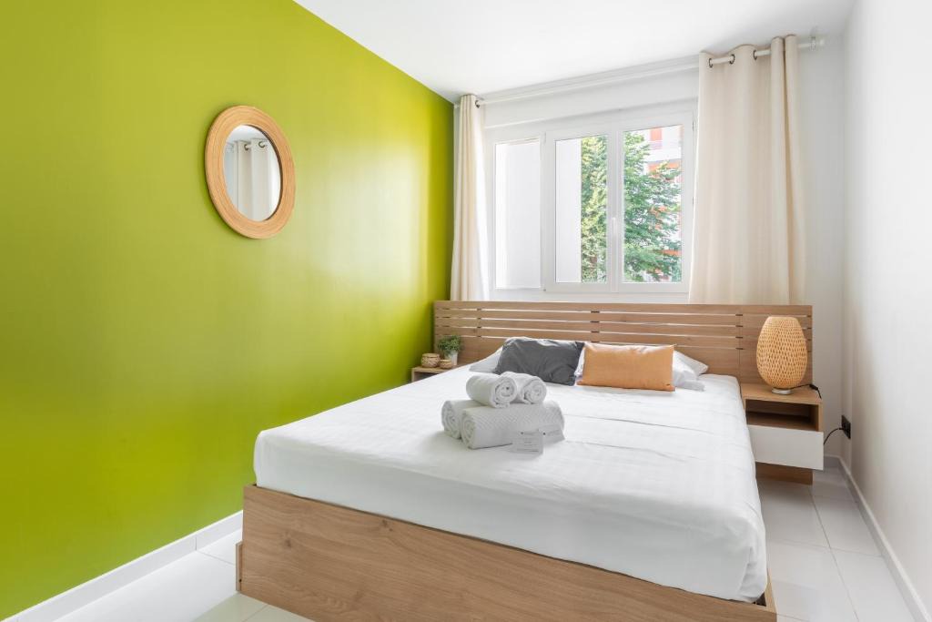 Part Dieu - Bir Hakeim Apartment | L'Amharique - À Lyon, 5min de la gare Part-Dieu