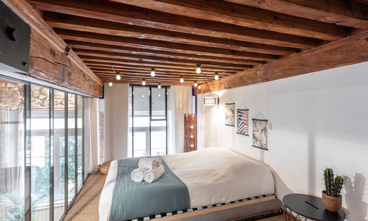 Boucle - Gros Caillou Apartment | L'Atelier de Pierre - Charmant T4 à la Croix Rousse